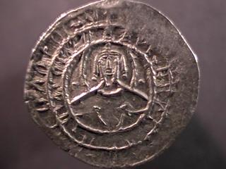 Moneta di Manuele II (l'altra faccia della moneta contiene un busto di Cristo)